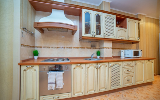 Апартаменты Радищева 12 трехкомнатная