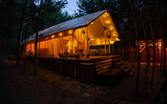 Частный Дом О, Дни в Лесу Уютный Лодж