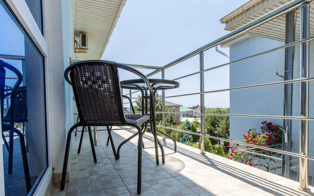 Eleni Guest House