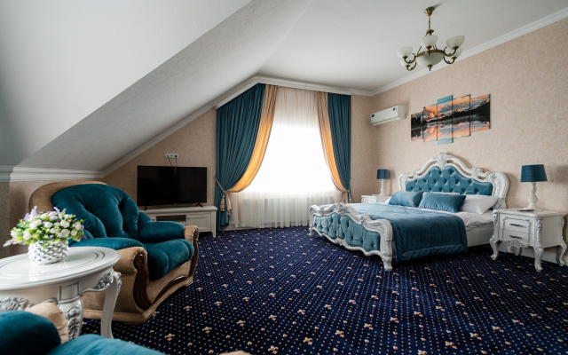 Djump Hotel