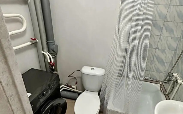 Апартаменты Калинина 15-441