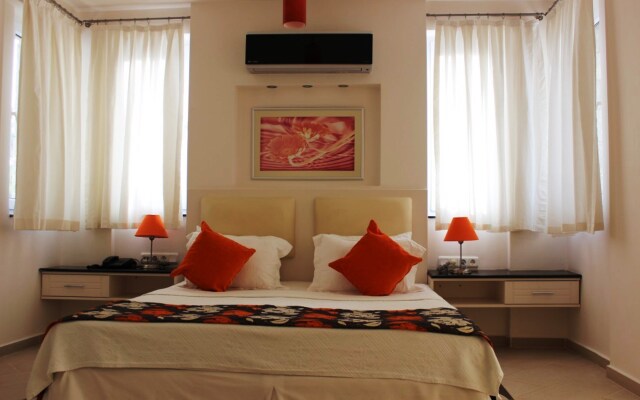 Golden Life Heights Deluxe Suite Hotel