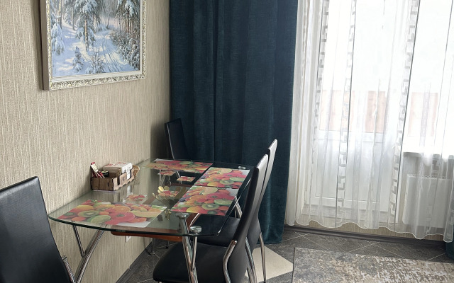 Uyutnaya Vozle Akvaparka Flat