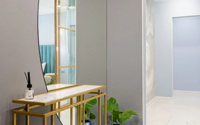 Tryoshka S Vidom Na Rybnuyu Derevnyu Flat