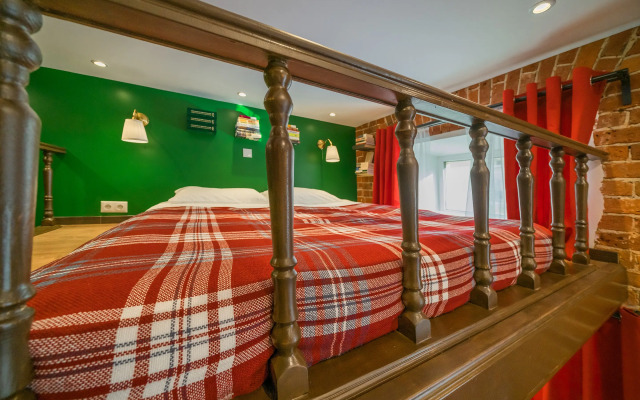 Мама Ро Студия №21 Британская