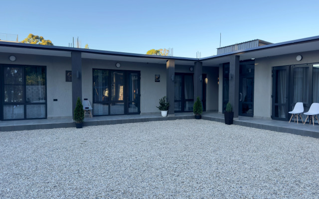 Меблированные комнаты Bonjour