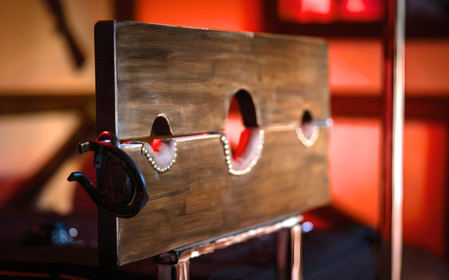 De Balzak Apartments