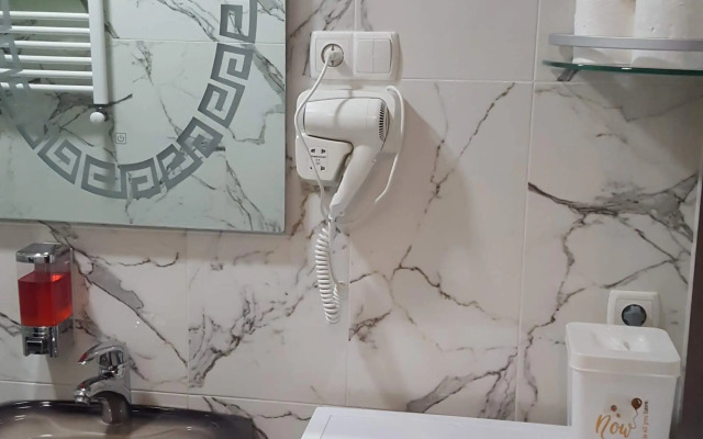 Fer House Apartments