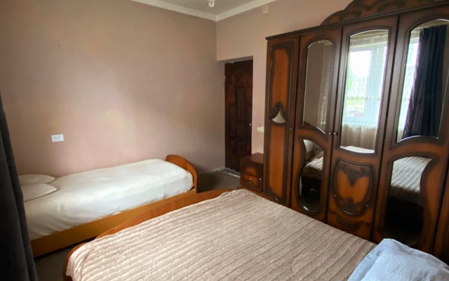 Semeyny Guest House