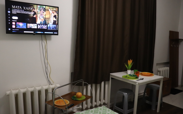 Studiya 5 u stantsii MTSD-4 Zheleznodorozhnaya Flat