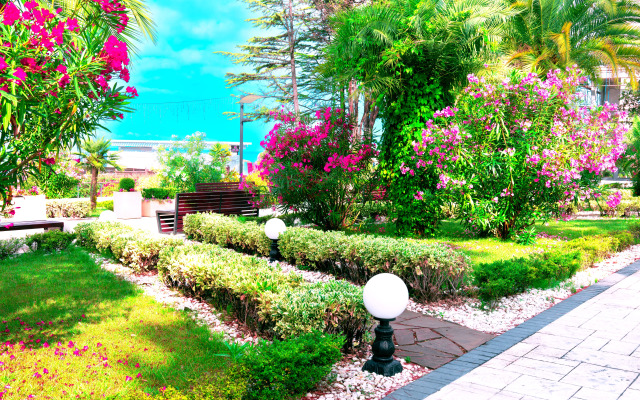Lazurnyye v Luchezarnom Apartments