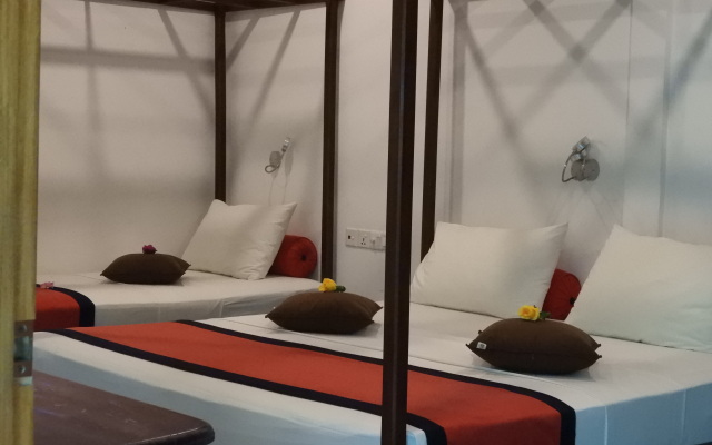 Sira's Chalets Guest House