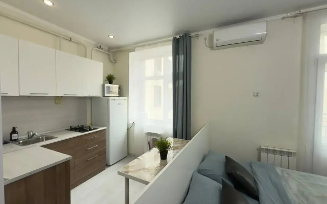 Na Baumana 8 Apartments
