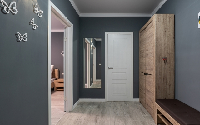 Апартаменты Чёрное дерево 2.0