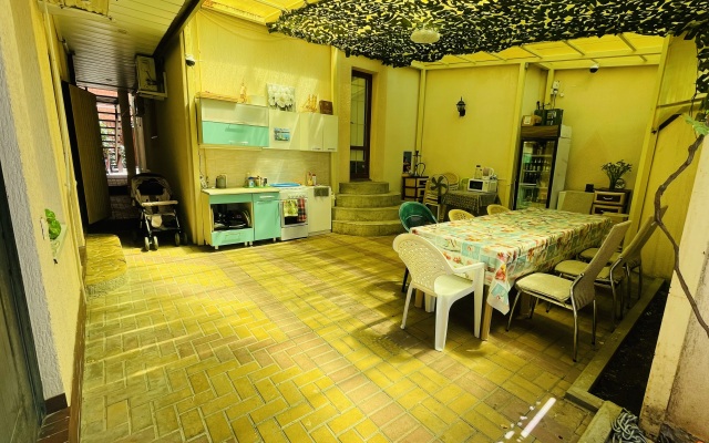 Viktoriya Guest House