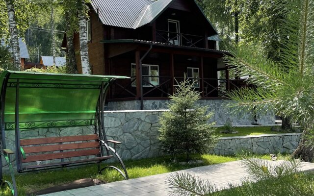 Silagor Hotel