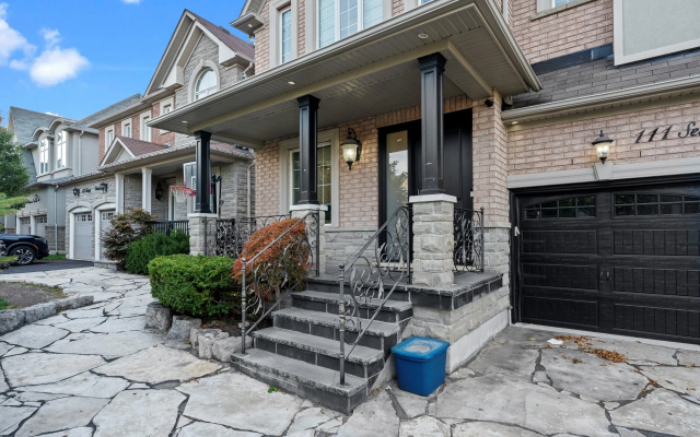 Globalstay Luxury 4-Bedroom near Wonderland near Wonderland with Free Parking Private house