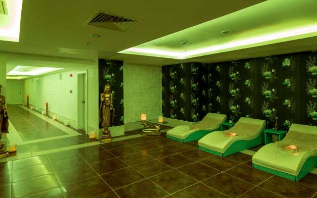 Royal Towers Kiris Hotel