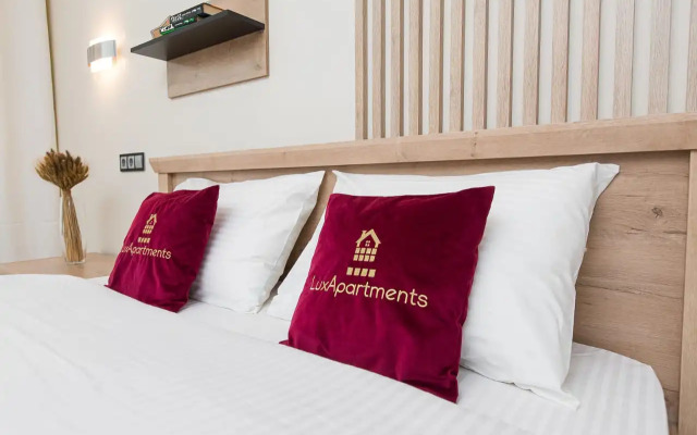 Апартаменты на Университетской Набережной