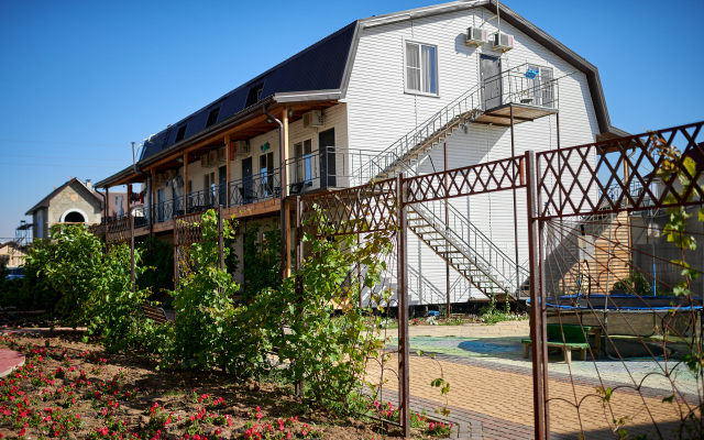 Cherepakhi Guest House