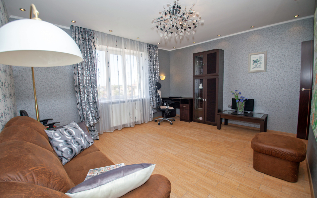 Апартаменты на улице Расковой 4