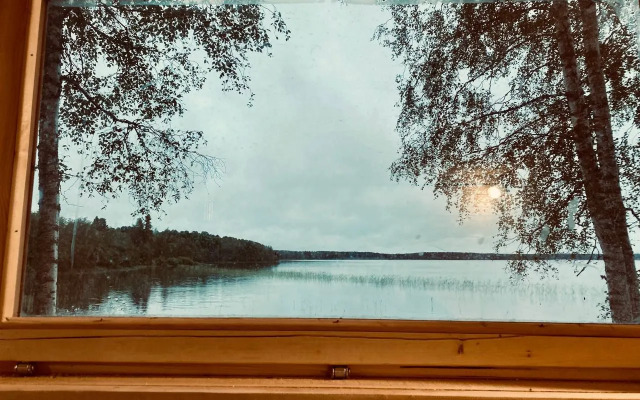 s Baney na Beregu Ozera Chalet