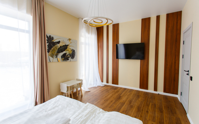 Daymond Private house