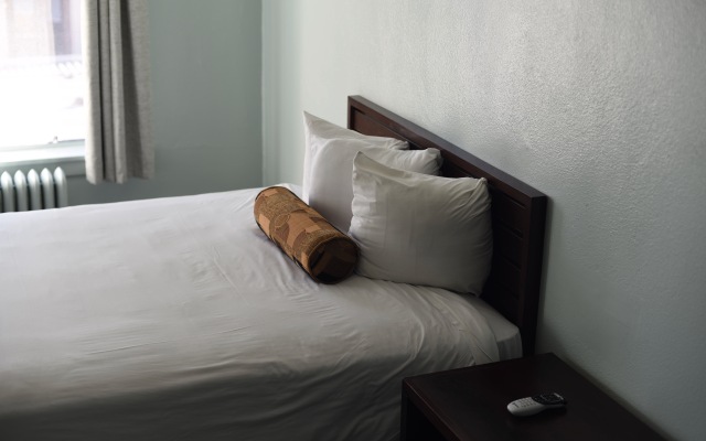 Отель Greenleaf