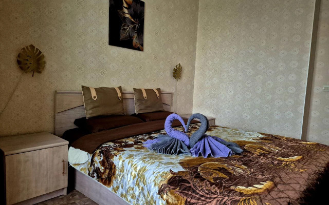 Квартира Просторная квартира с эркером в центре города-героя