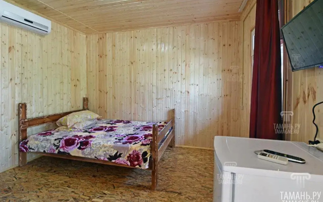 Na Sovetskoy Private House