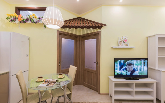 Апартаменты SAMOцвет 7 на Киевской 3