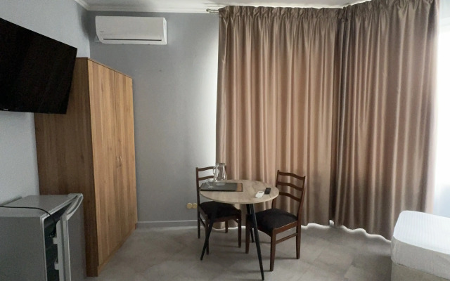 Aleksandrov Guest House