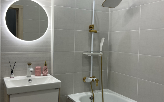 Студия на улице Мечникова 41/53