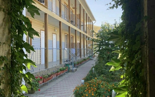Kannyi Guest House