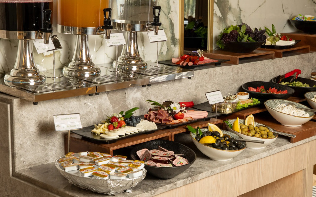 Отель Shirvan Grand Hotel Shamakhi
