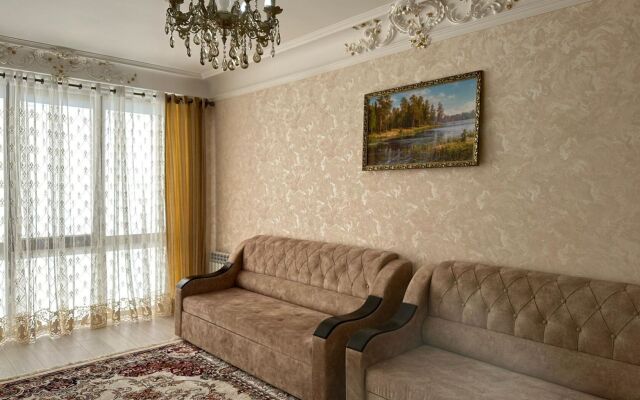 Квартира на проспекте Петра I 89