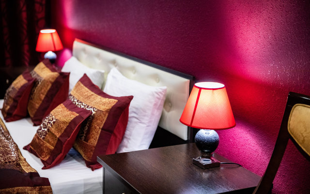 Mone Hotel