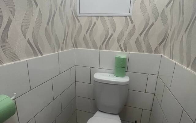 Kak Doma na Samodeyatelnoy Apartments