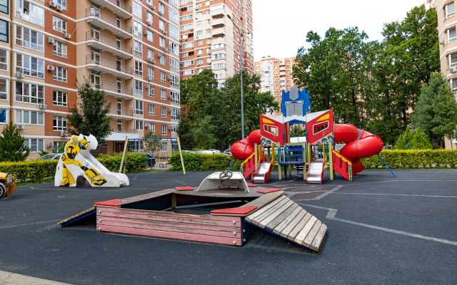 S Vidom Na Stadion Krasnodar-2 Apartments