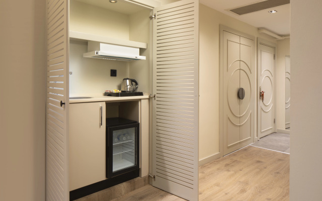 Orka Taksim Apart Hotel