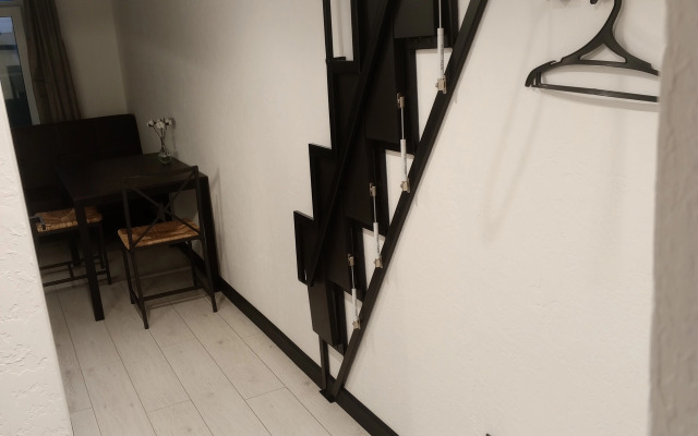 Квартира Студия в Историческом Доме с Достопримечательностями