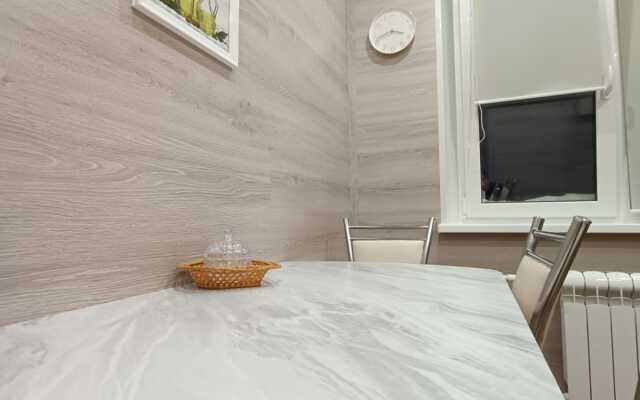 Апартаменты 4-х комнатная на Олимпийской 83