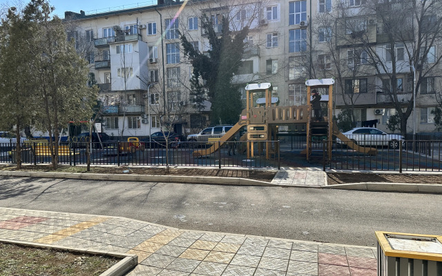 Lenina 25, g. Kaspiysk Flat