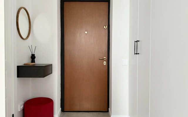 Kosmicheskaya Flat