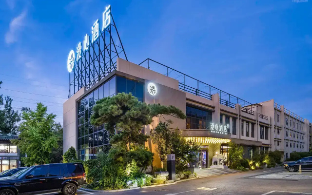 Отель Manxin Beijing Happy Valley University of Technology