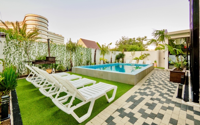 Sunset Apartment