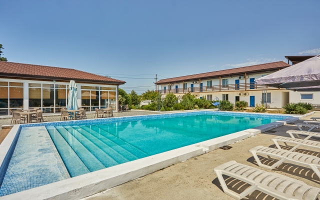 Serebryanyij Plyazh Hotel
