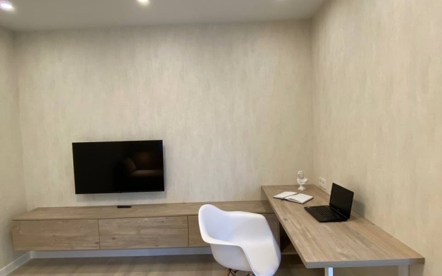 Апартаменты Лунная 30-PosutochnoSV