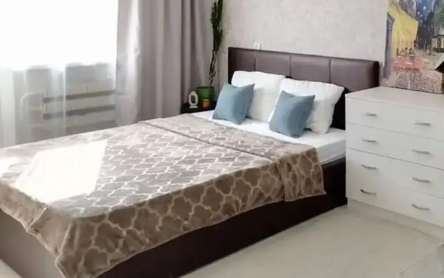 Апартаменты Птицеградская