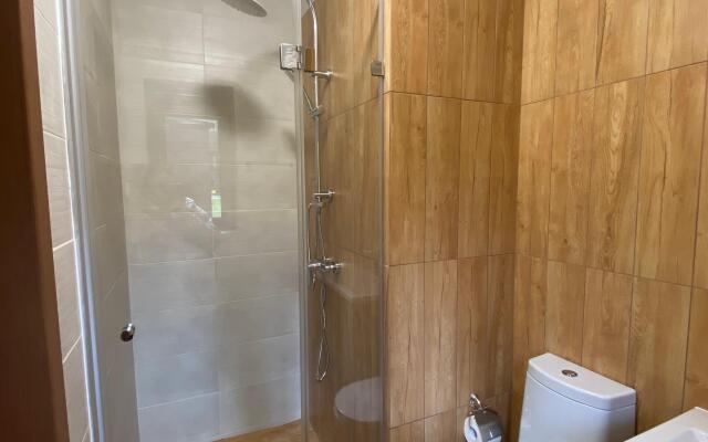 Wood Park (ex. Shishka Hotel)